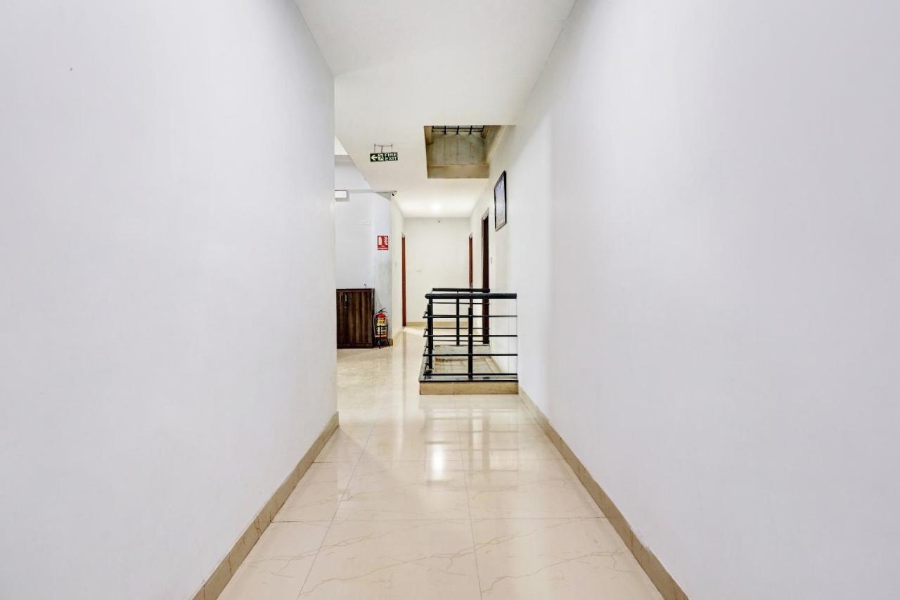 Oyo Flagship 83187 Shiv Enclave Bangalore Buitenkant foto